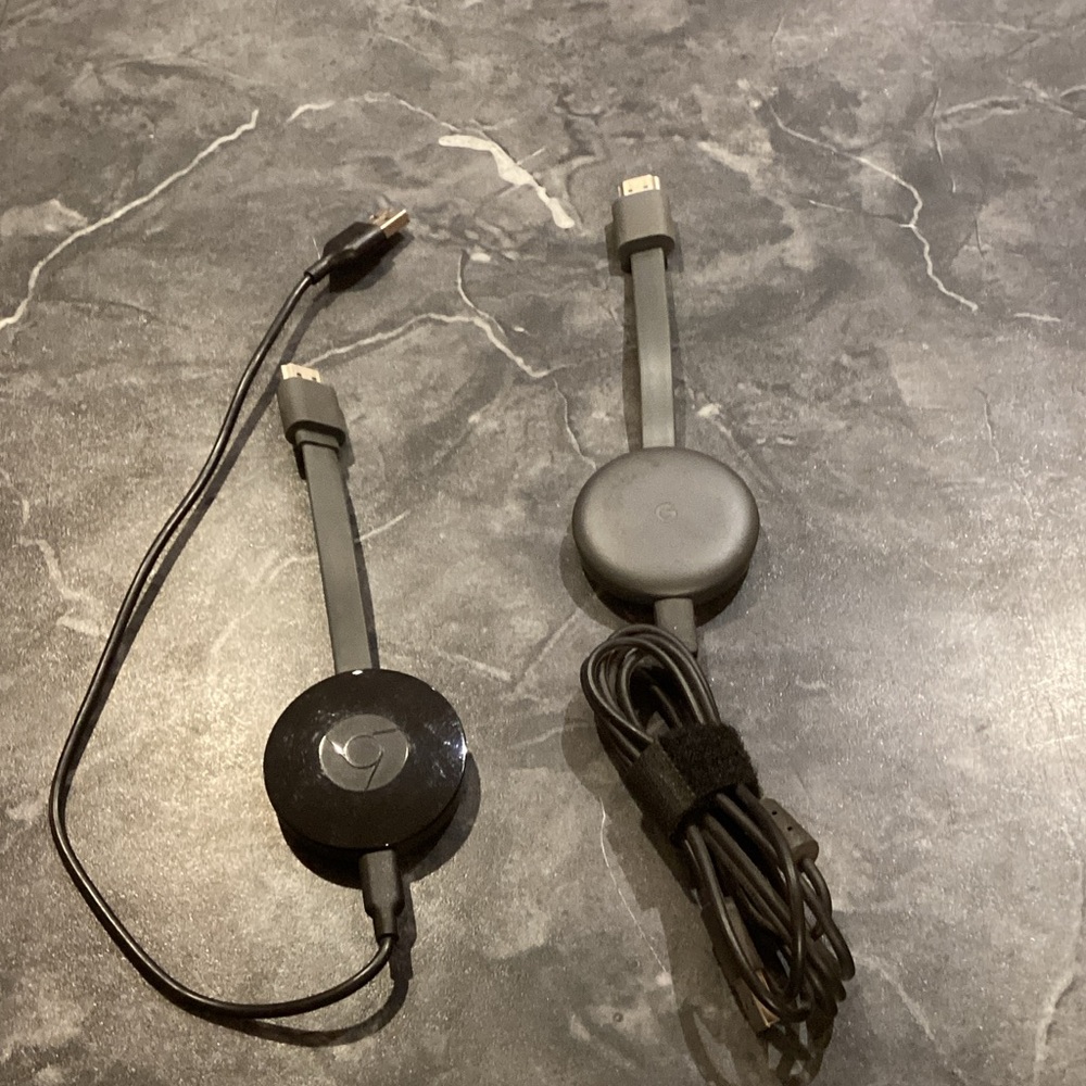 Google Chromecast in Black